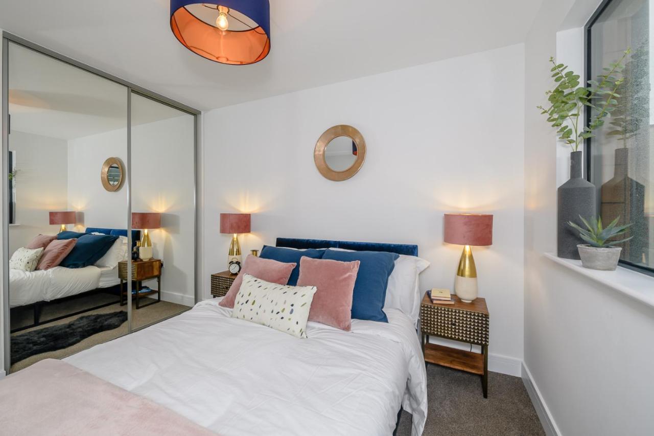 5 Middlecombe - Luxury Apartment At Byron Woolacombe, Only 4 Minute Walk To Woolacombe Beach! Екстер'єр фото
