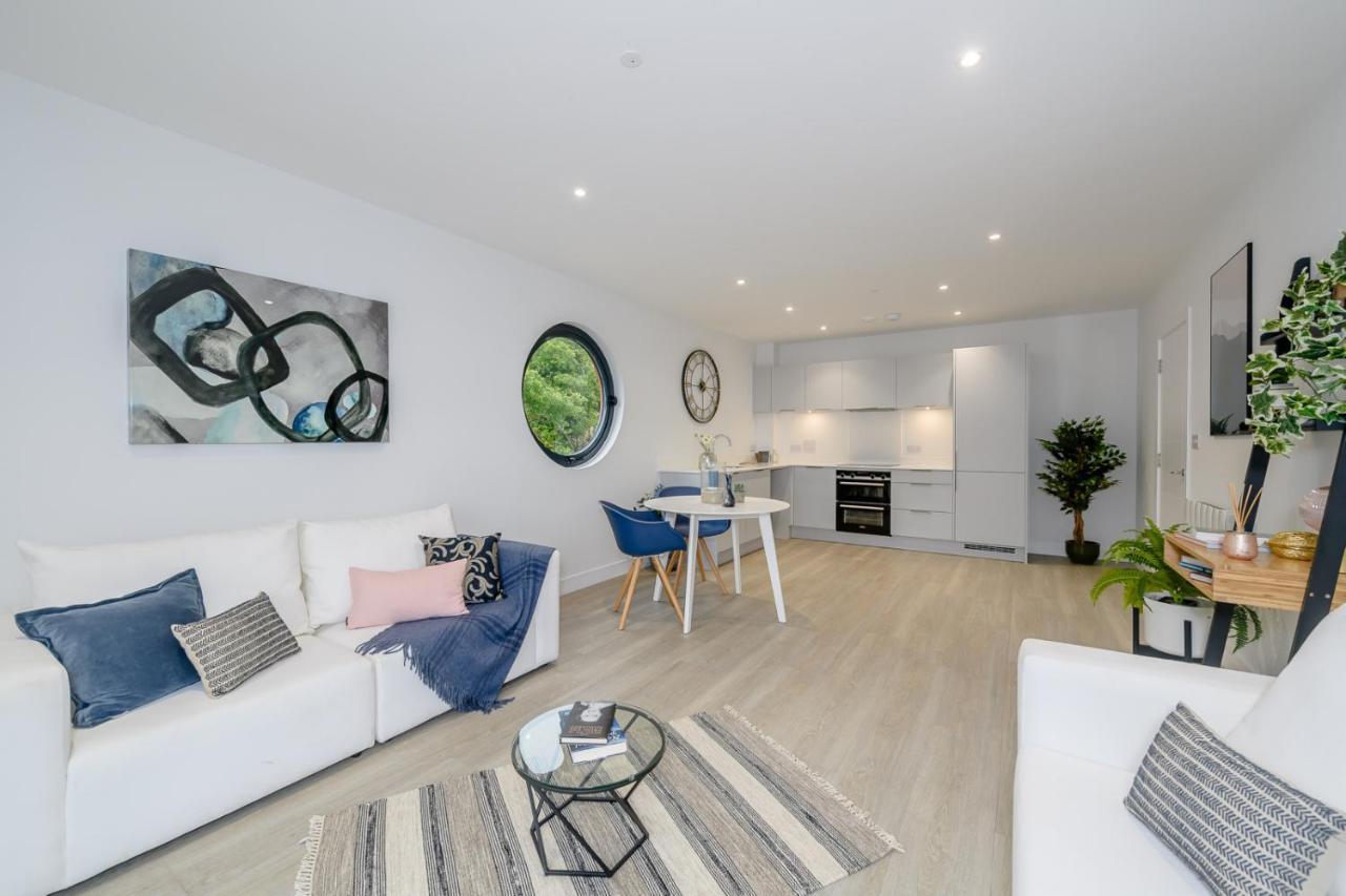 5 Middlecombe - Luxury Apartment At Byron Woolacombe, Only 4 Minute Walk To Woolacombe Beach! Екстер'єр фото